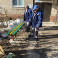 В рамках благоустройства выполнены работы:  замена скамейки по адресу пр. Ленина, д. 94, под. 6 и ремонт скамейки по адресу ул. Курчатова, д. 22а, под. 3.