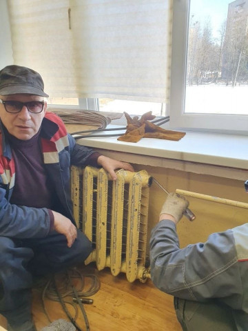 В школе №9 выполнили замену элементов системы отопления.