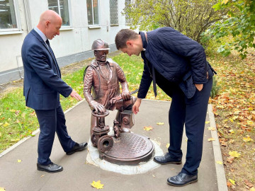 Временно исполняющий полномочия главы города Обнинска Стефан Владимирович Перевалов совершил рабочий визит в МАУ «Коммунальное управление».
