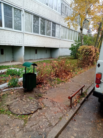 Курчатова 38 установка новой урны, Ленина 108 установка лавочки